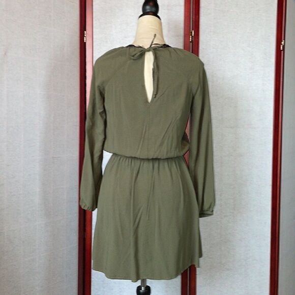 Express Army Green Faux Wrap Top Dress With Elastic Waist & Lace (Size: S) - Picture 10 of 14